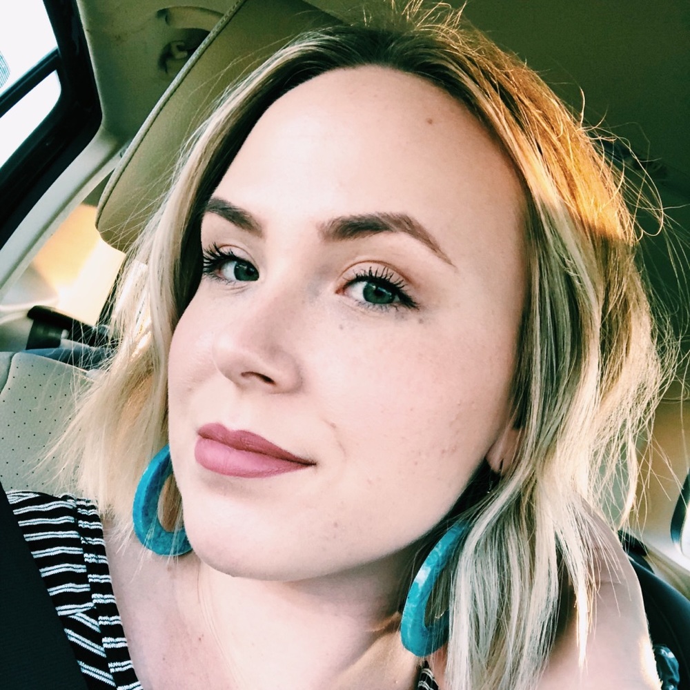 Meet your Posher, Briana